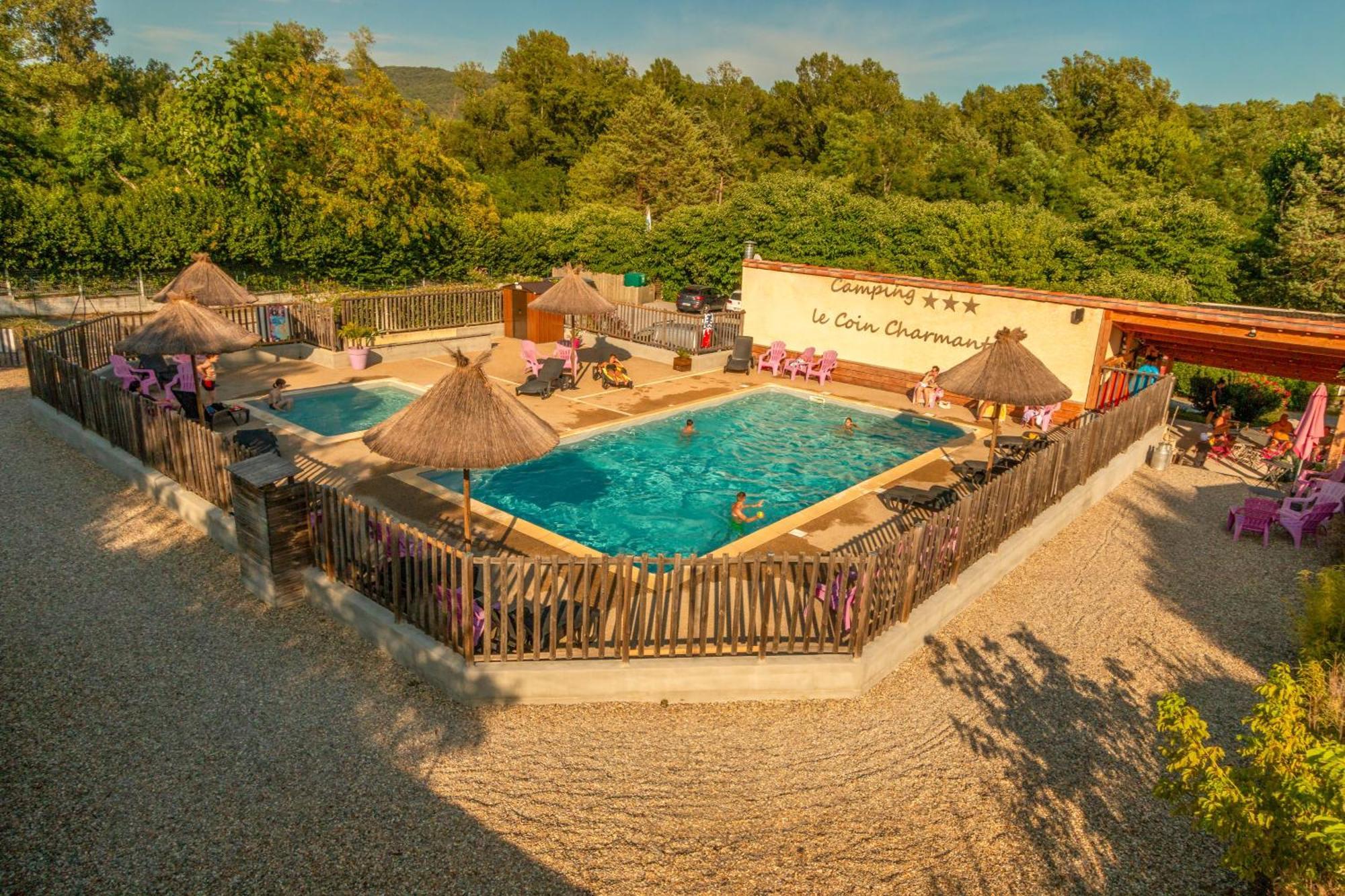Camping Le Coin Charmant Chauzon Zewnętrze zdjęcie