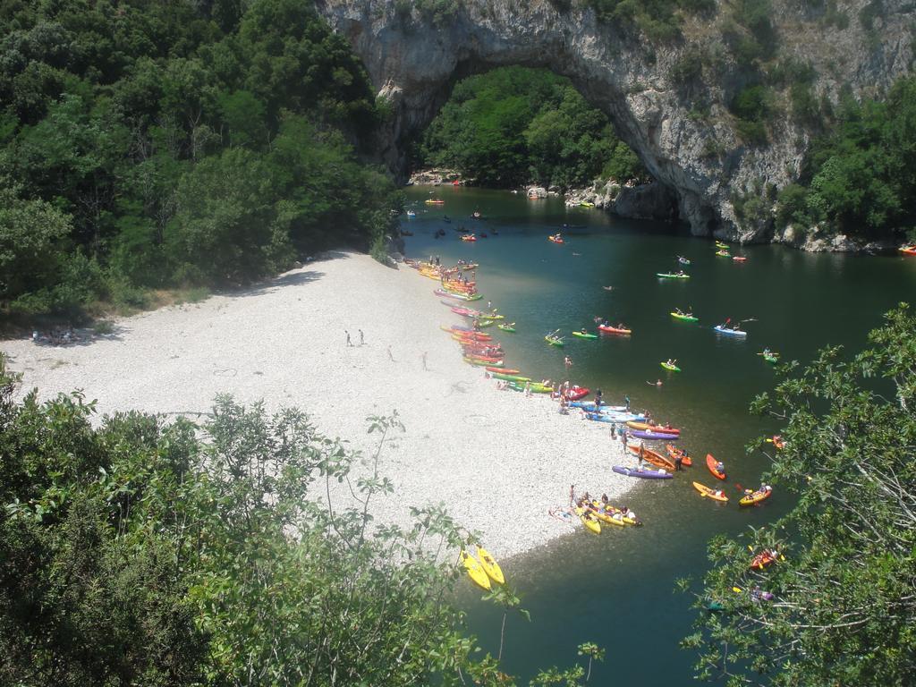 Camping Le Coin Charmant Chauzon Zewnętrze zdjęcie
